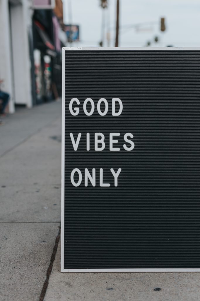 top 10 new year's resolutions include good vibes only