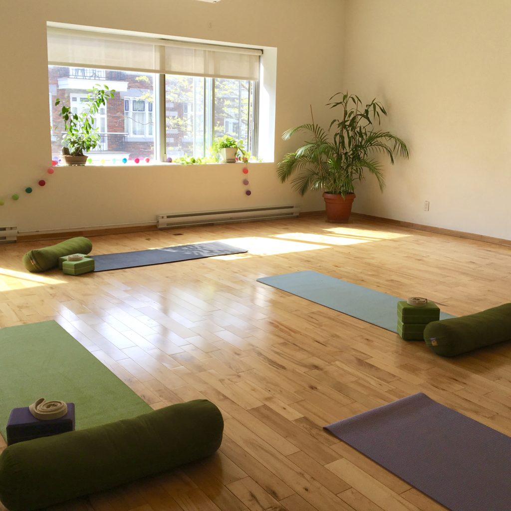 The yoga studio at Équilibre Studio in Montreal