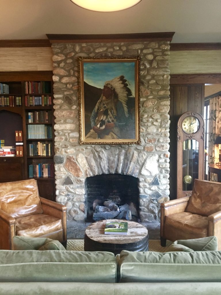 The library at The Greystone Inn