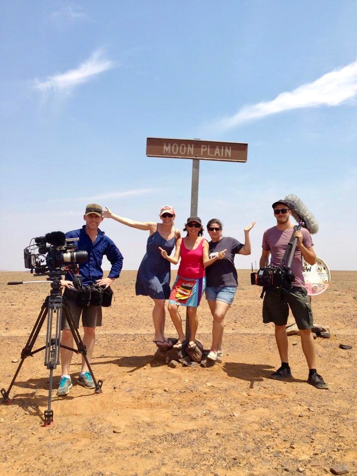 Thats-a-wrap-from-the-House-Hunters-Off-The-Grid-Crew-in-Coober-Pedy-Australian-Outback