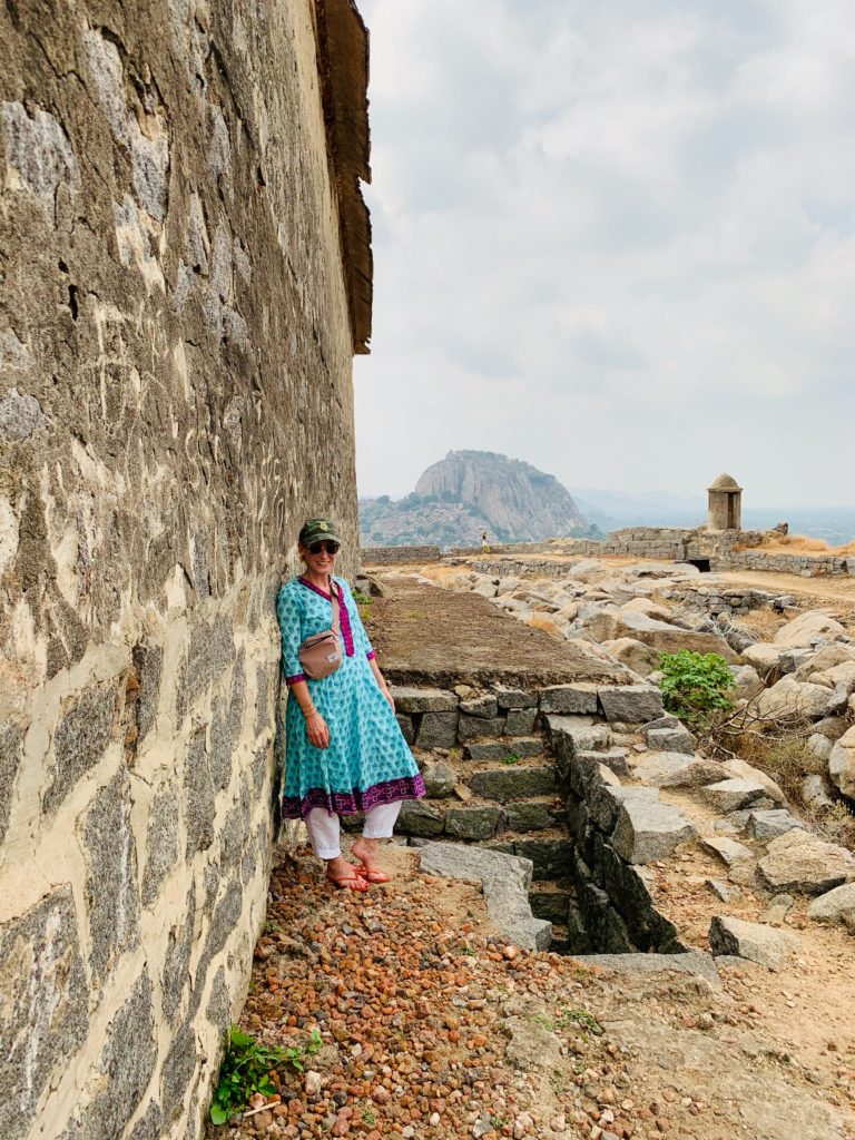 tamil-nadu-india-merry-at-gingee-fort-2