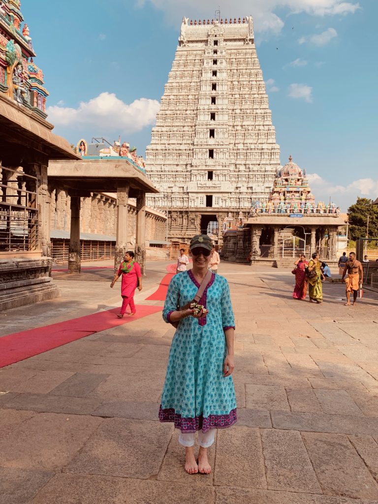 tamil-nadu-india-merry-at-shiva-temple-tiruvannamalai