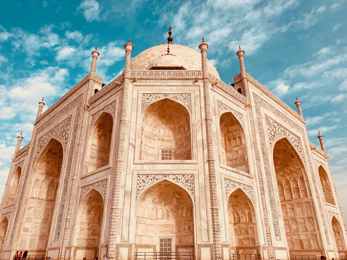 Visit-Taj-Mahal-2