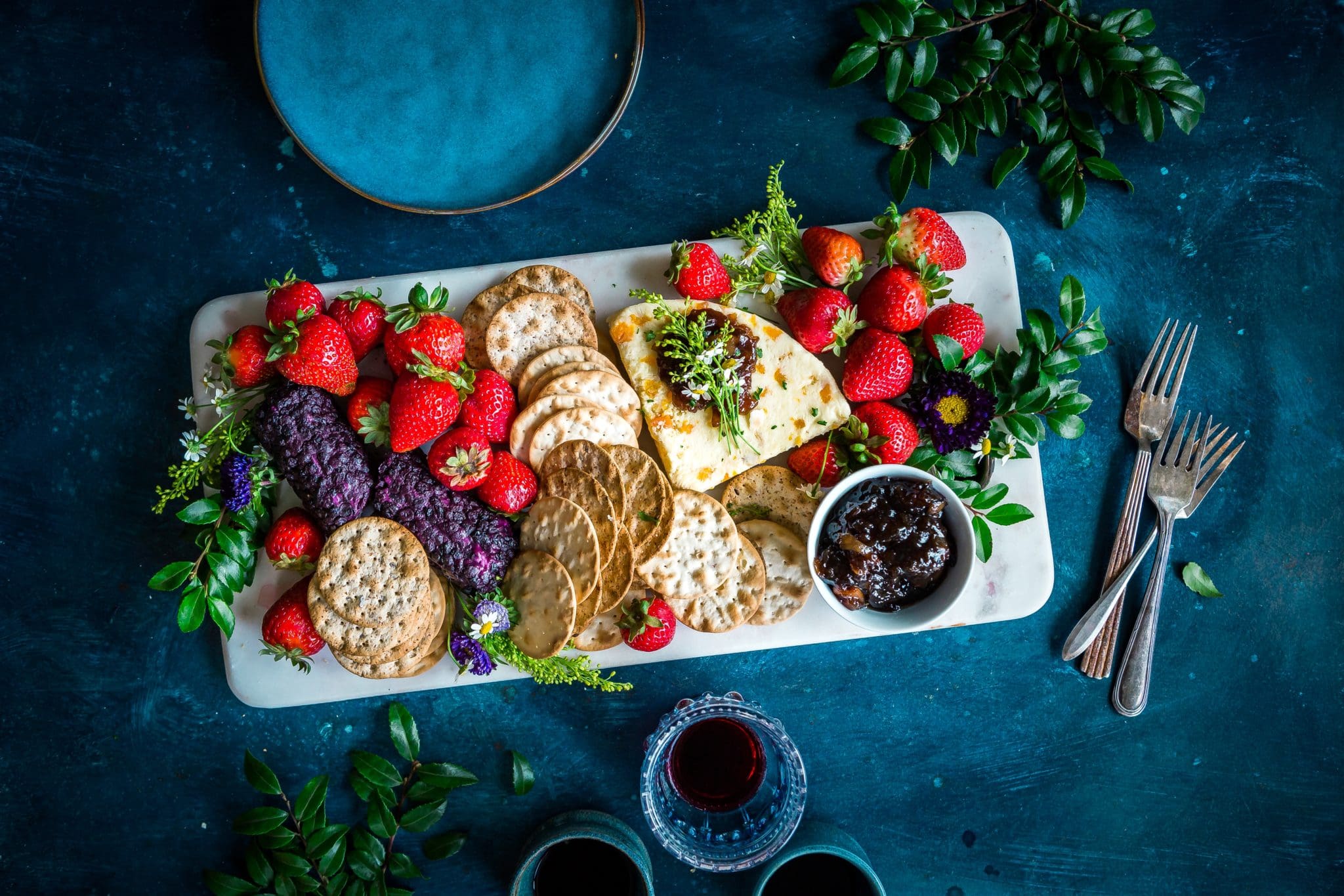 A Summer BBQ 5 Ideas To Help You Pull It Off With Ease Let S Be Merry   Summer Bbq Ideas Cheese Board 