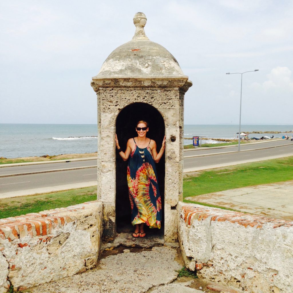 cartagena-travel-guide-merry-walking-the-rampart