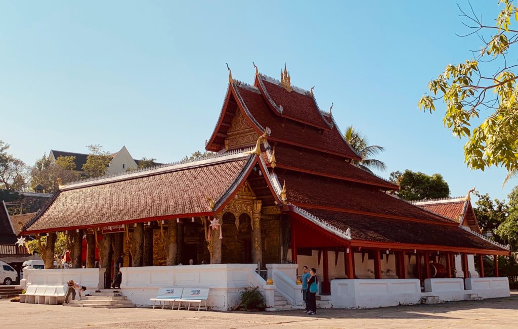 Wat-Mai-Suwannaphumaham-temple-in-luang-prabang