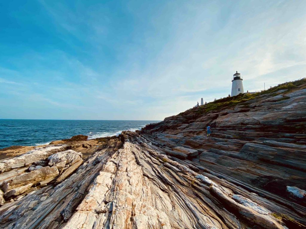 pemaquid-lighthouse-rocks-and-sea-midcoast-maine