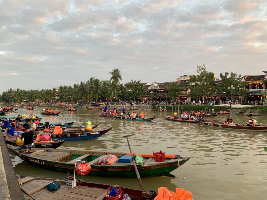 boats-on-thu-bon-river-hoi-an-vietnam