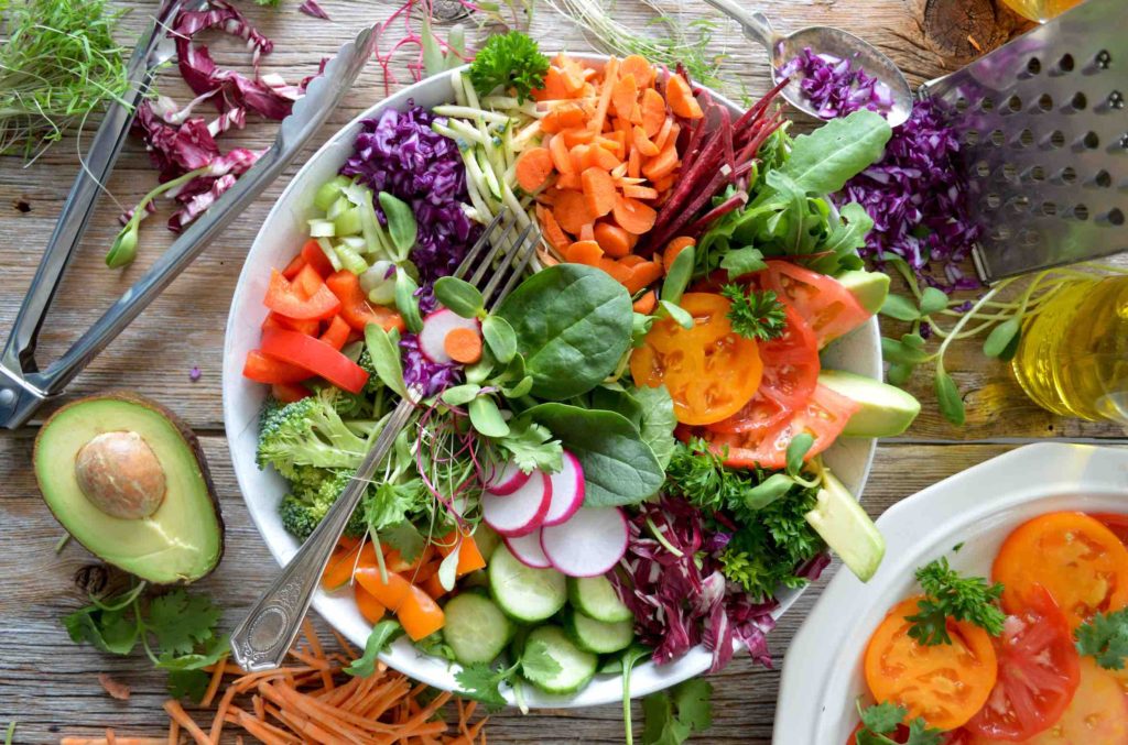 eat-the-rainbow-with-a-colorful-salad-plant-based-diet
