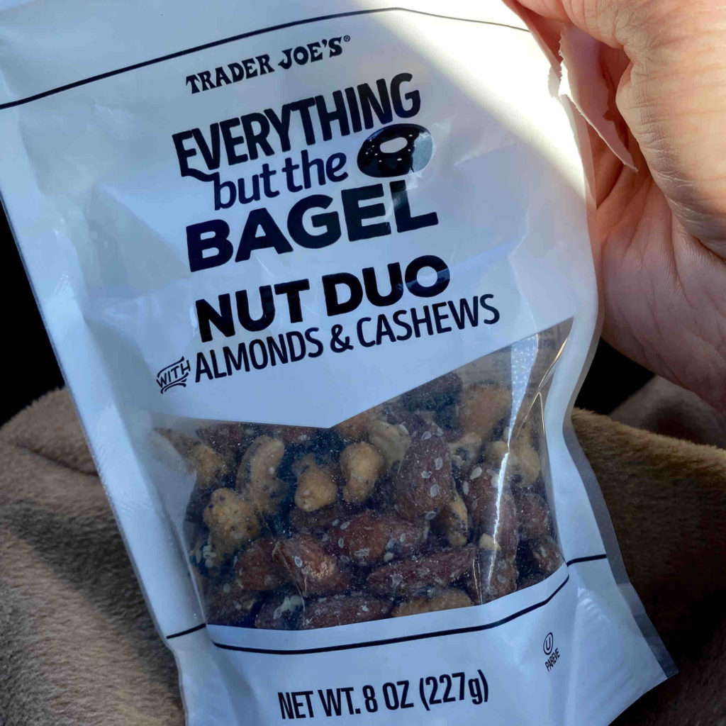 everything-but-the-bagel-nuts-from-trader-joes-snacks-for-new-york-to-florida-road-trip