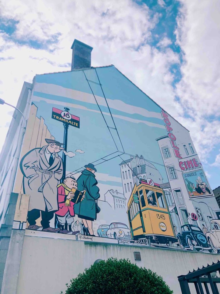 street-art-with-comic-book-characters-in-brussels