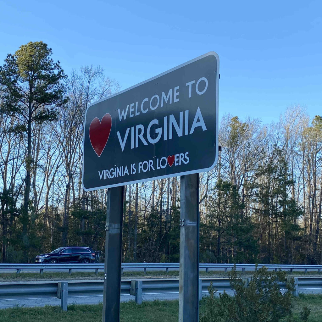 welcome-to-virginia-sign-side-of-interstate-95-new-york-to-florida-road-trip