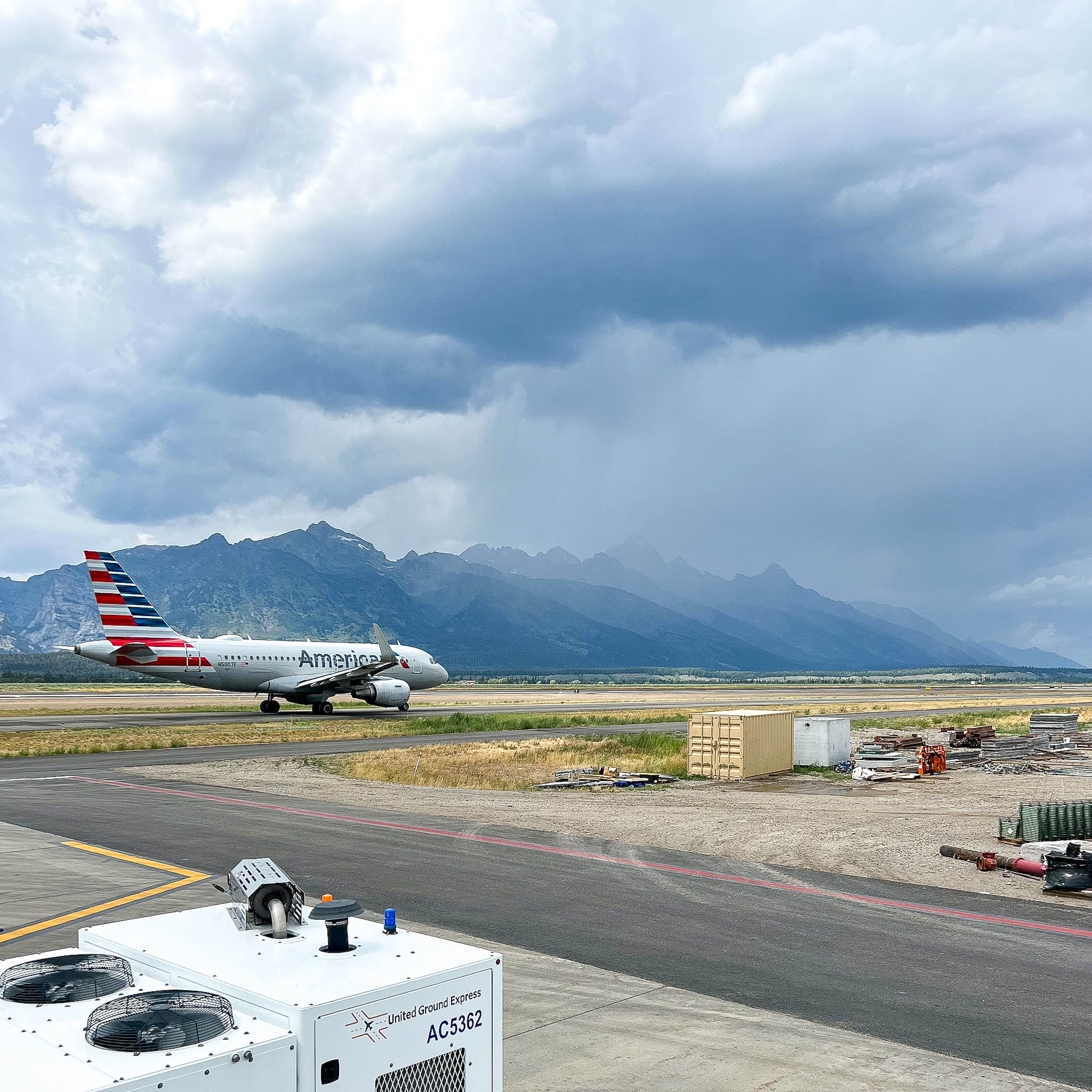 The 7 Best Things To Do In Jackson Hole Wyoming During Summer Let S   Jackson Hole Airport 