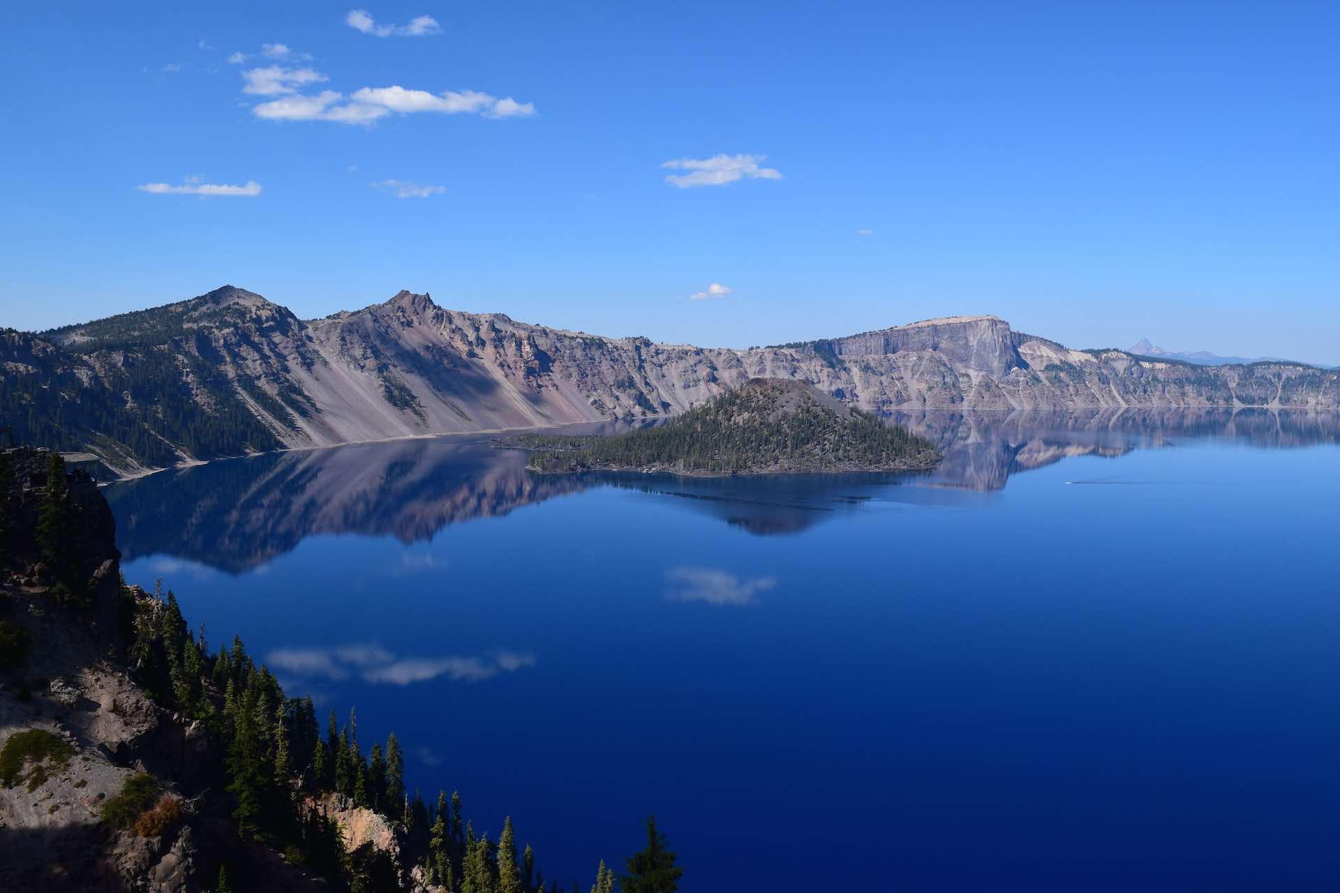 crater-lake-one-of-top-national-parks-oregon
